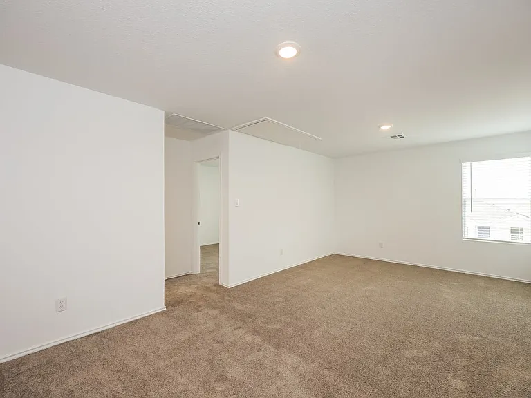 10727 Hernando Ct — Photo 6