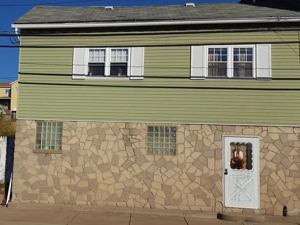 311 Brown St, Everson, PA 15631