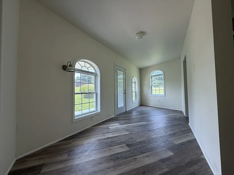 3261 Kaetzel Rd — Photo 14