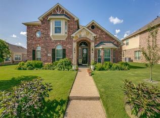 813 Danbury Dr, Desoto, TX 75115
