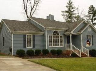 8009 Elderson Ln, Raleigh, NC 27612