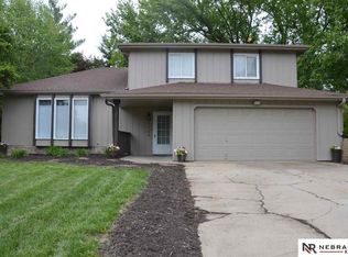 1104 Marian Ave, Bellevue, NE 68005