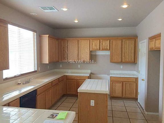 5th image of 9559 Green Vineyard Ave