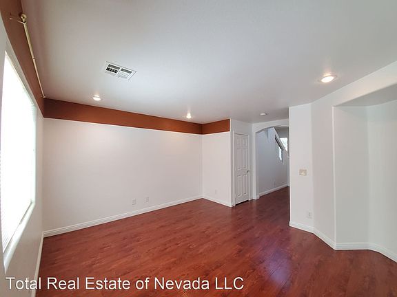 5th image of 9227 Hollander Ave