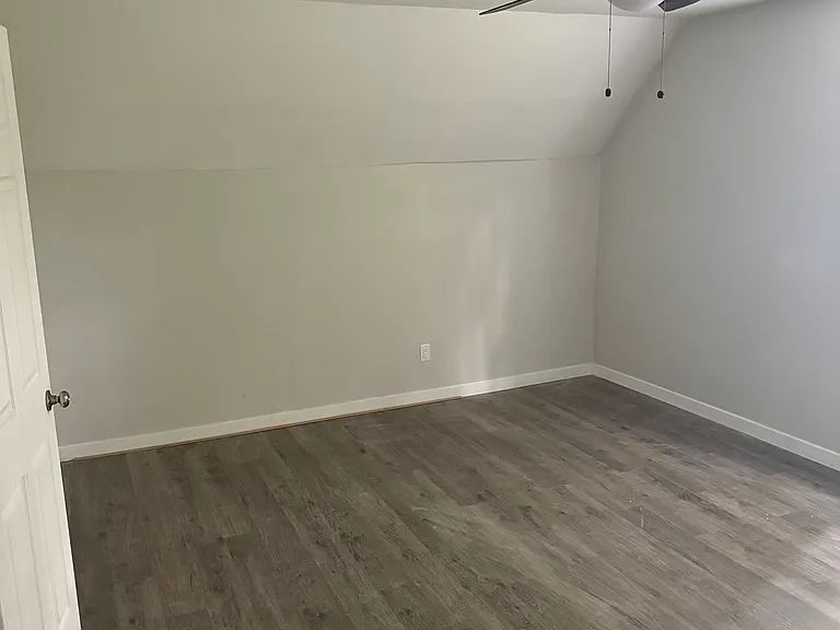 721 E Corrington Ave — Photo 5