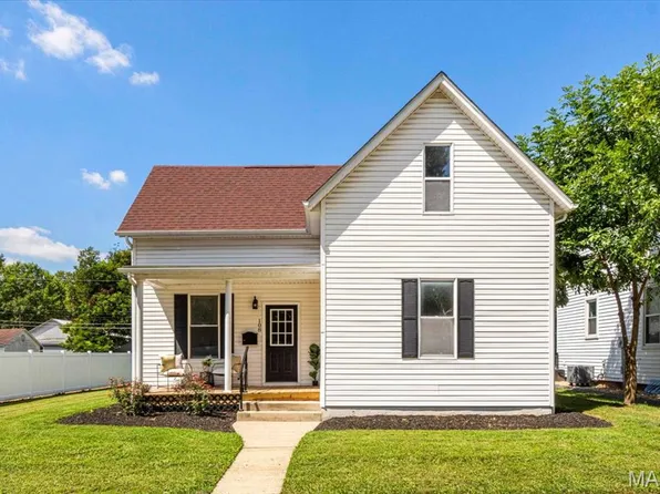 108 S Vine St, Freeburg, IL 62243