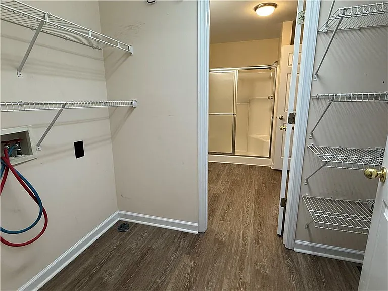 683 Grant St #I — Photo 13