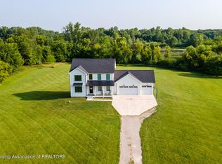 2217 Noble Rd, Williamston, MI 48895