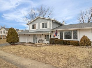 544 Falcon Ridge Way, Bolingbrook, IL 60440