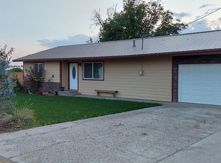 835 Sandy Way, Ontario, OR 97914