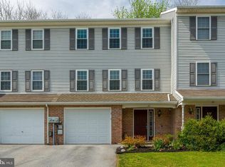 25 Tupelo St, Lititz, PA 17543