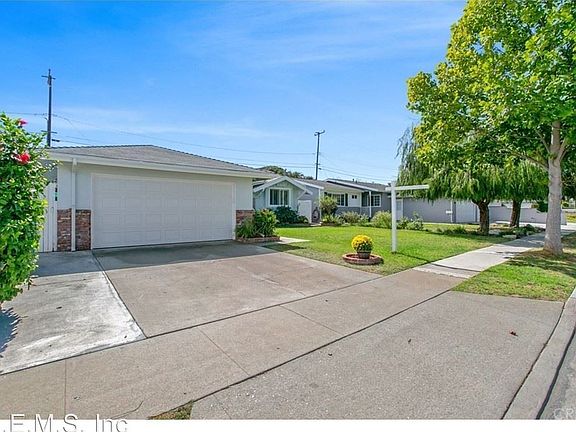 3rd image of 1934 W 230th St