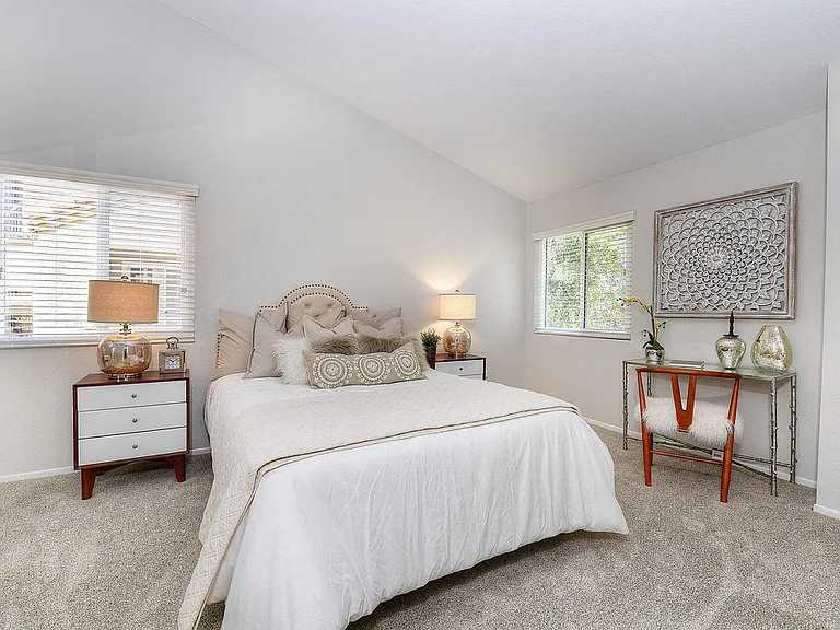 2 Bedroom 2 Bath-Dual Master Floor Plan