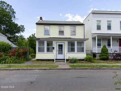 425 7th Avenue, Troy, NY, 12182