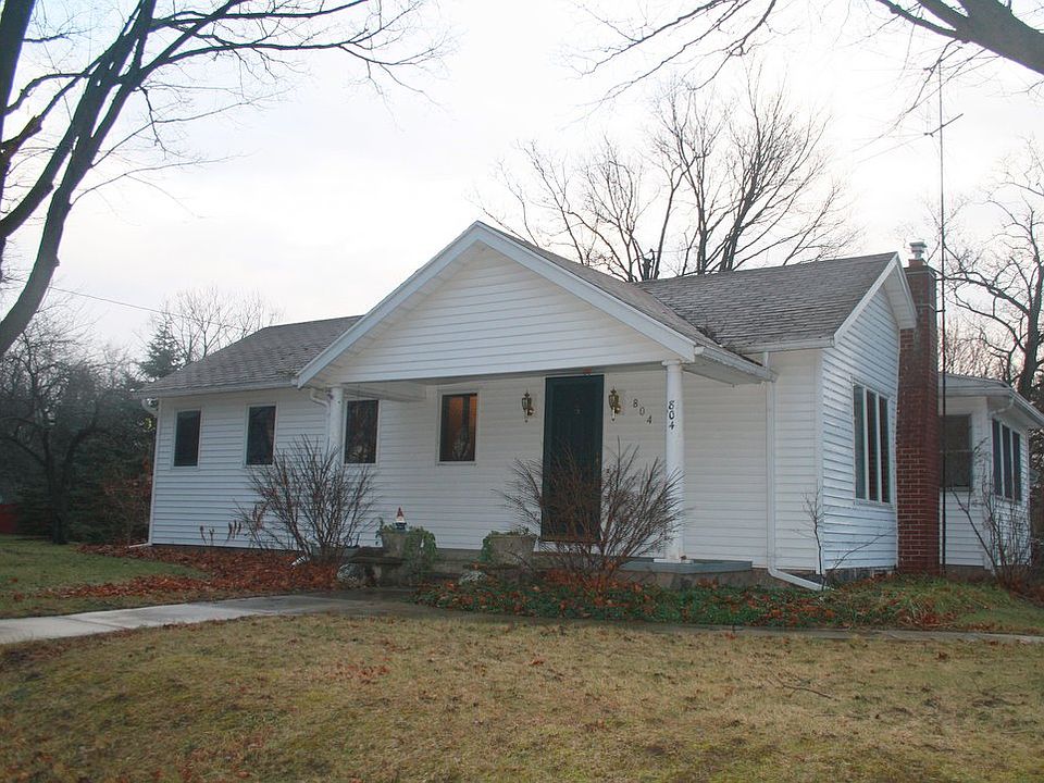 1st image of 804 N East St