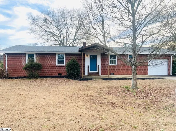 216 Drury Ln, Mauldin, SC 29662