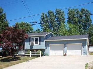 4265 S Washington St, North East, PA