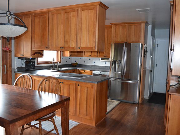 maple cabinets