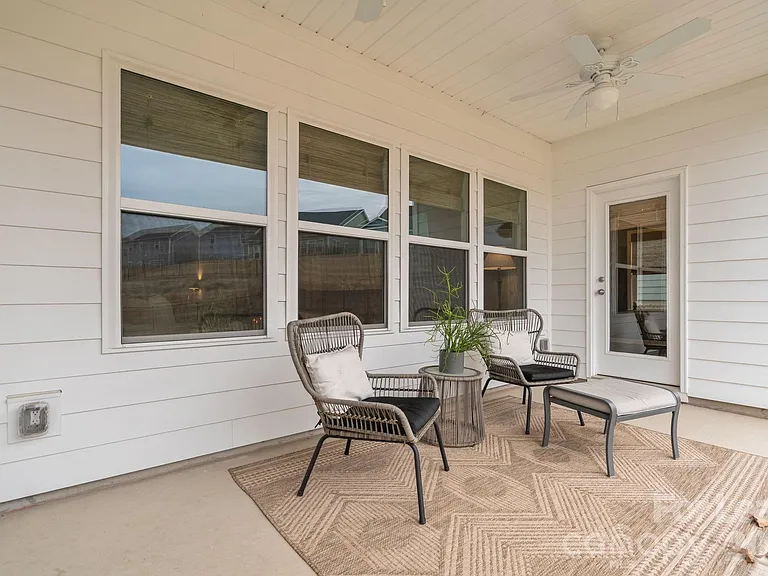 157 Montgomery Pl — Photo 25