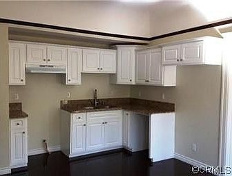 3rd image of 1246 W 62nd St