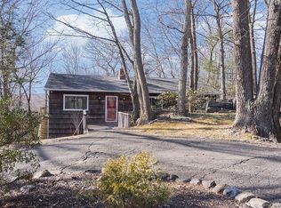 140 Carol St, Danbury, CT 06810