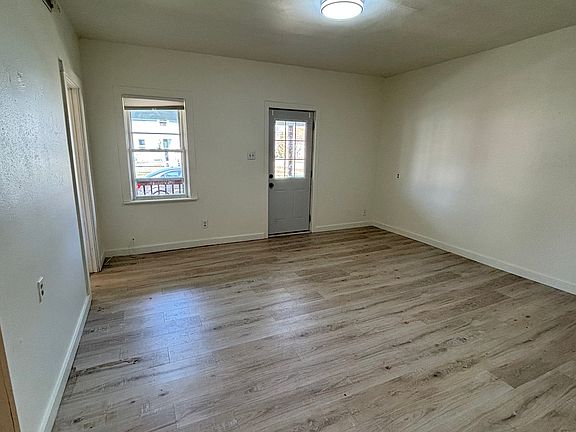 5th image of 601 Meadow St #1