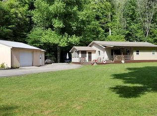 1342 Borders Rd, Nashville, IN 47448