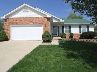 109 Egret Ct, Belleville, IL 62223