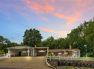 427 Harpers Ferry Rd, Beaver Falls, PA 15010