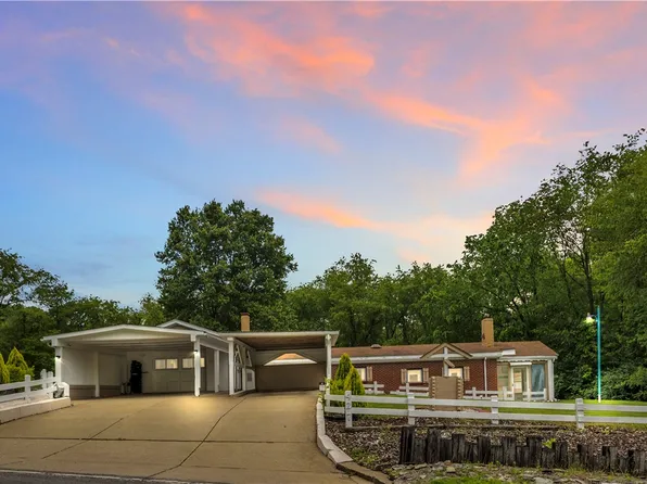 427 Harpers Ferry Rd N, Beaver Falls, PA 15010