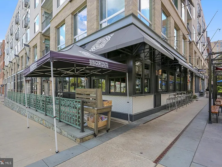 10618 Kenilworth Ave #203 — Photo 33