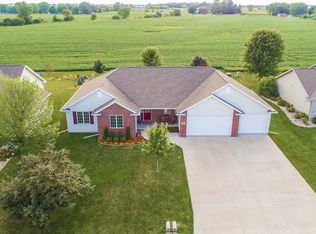 1865 N Sunrise Ln, Appleton, WI 54913