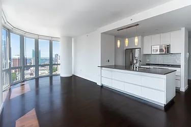 Rented by R New York