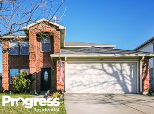 1817 Lariat Dr, Justin, TX 76247