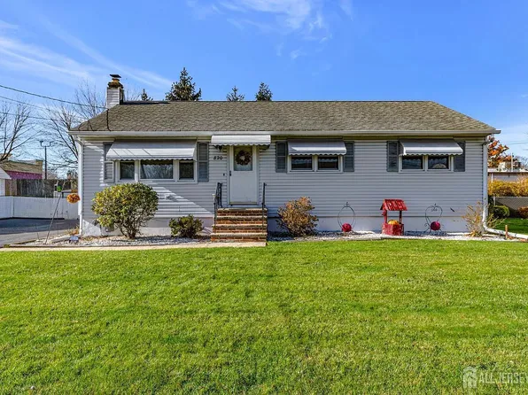 820 Nelson Pl, Piscataway, NJ 08854