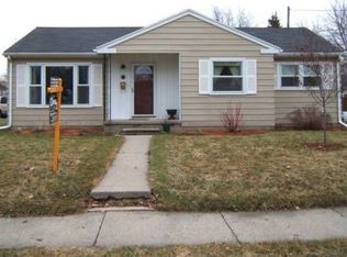 301 S Kibbee St, Saint Johns, MI