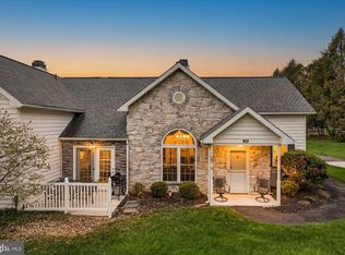 2110 Bayberry Ln #2110, York, PA
