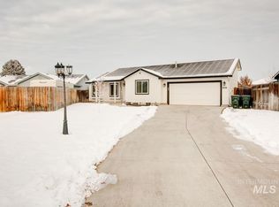 1546 W Castro Dr, Kuna, ID 83634