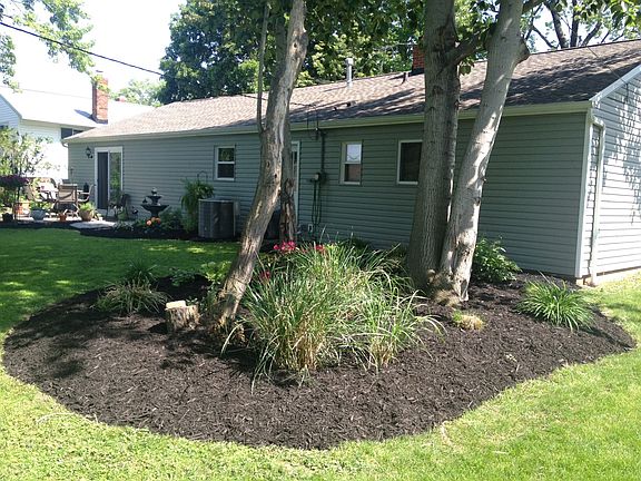 3rd image of 664 Radford Dr