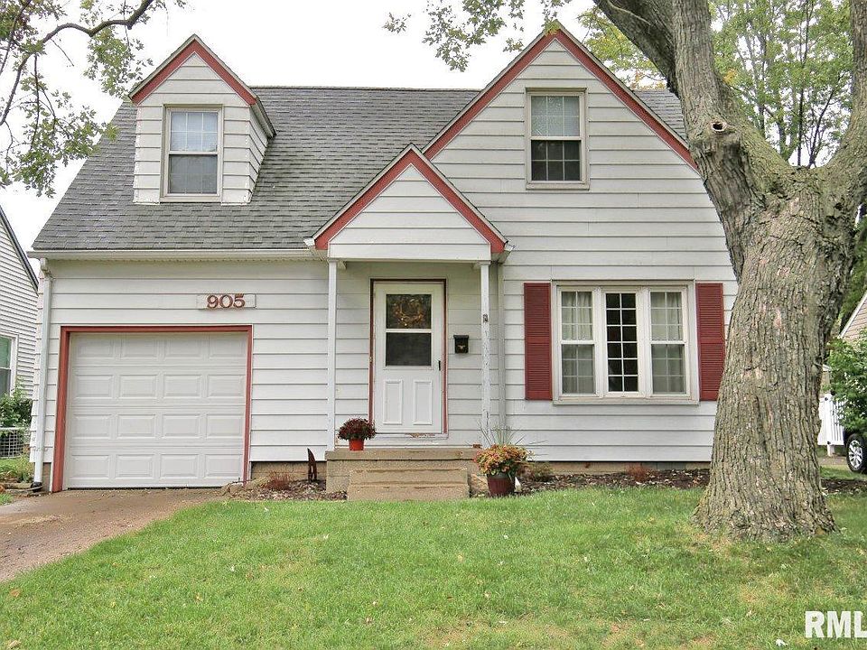 1st image of 905 E Fairoaks Ave