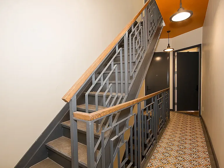 162 Pulaski St #3L — Photo 14