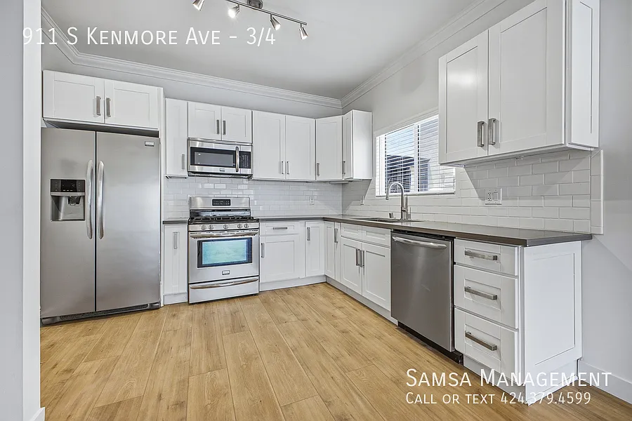Cozy 2bd/2ba with Brand New Washer/Dryer (911.75) — Photo 2