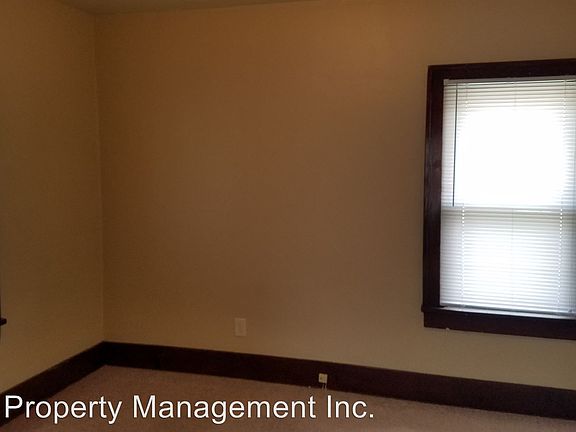4th image of 3108 Avenue D