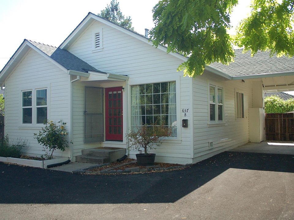 1st image of 657 1st St W #B