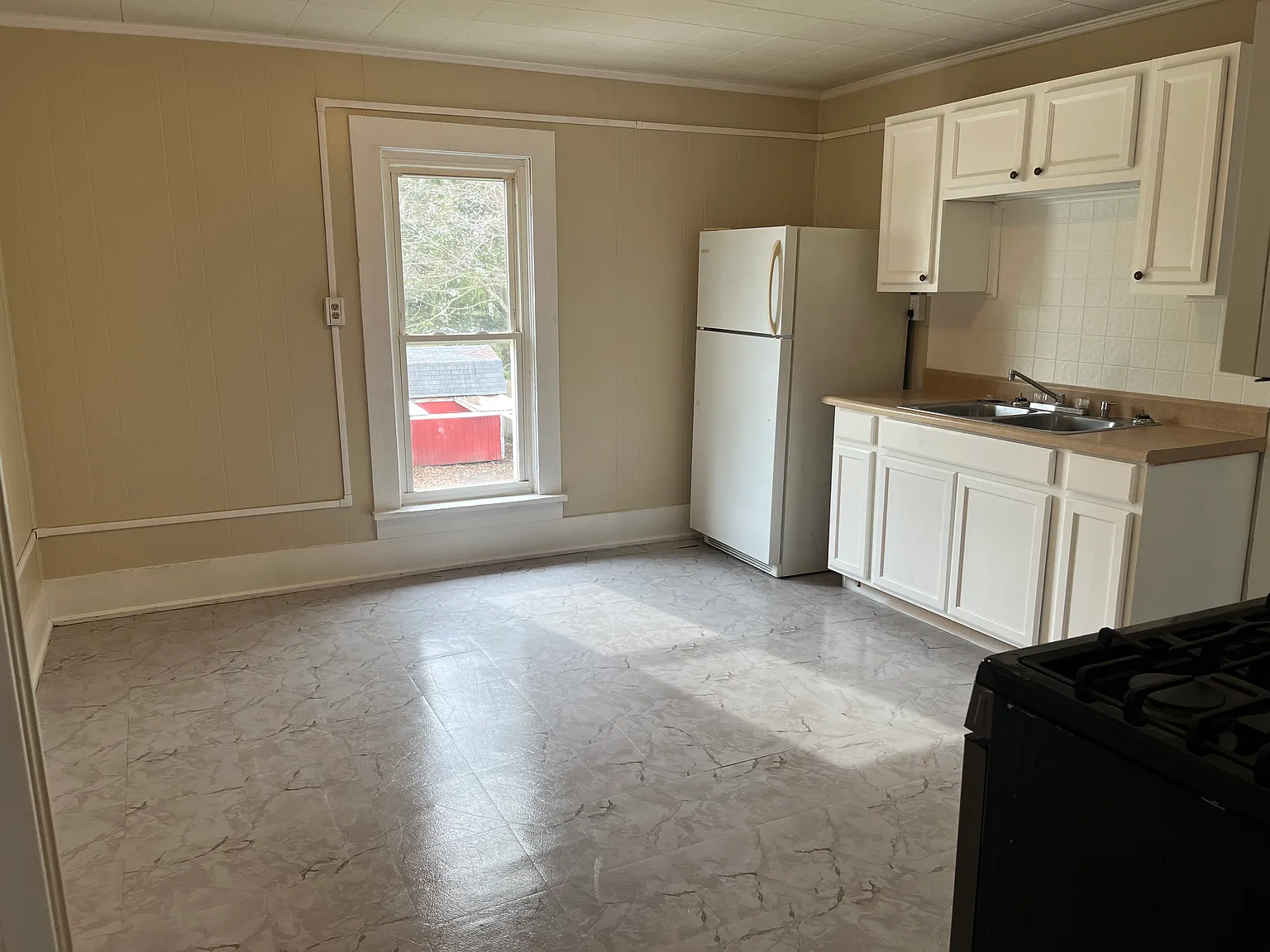 1 bed, 740 sqft, $800 — Photo 2