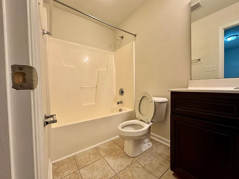 124 Summerlin Ln #1 — Photo 10