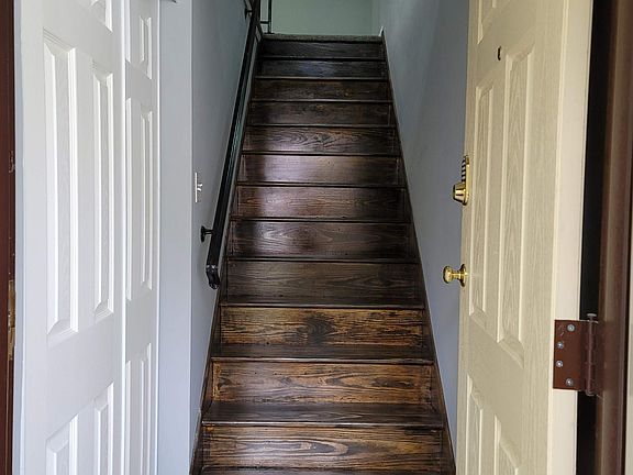 2nd image of 2236 Lincoln St NE #1