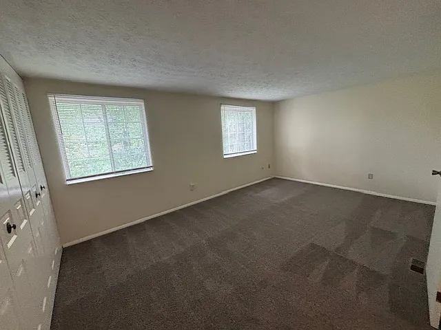 1400 Springleaf Cir SE — Photo 25