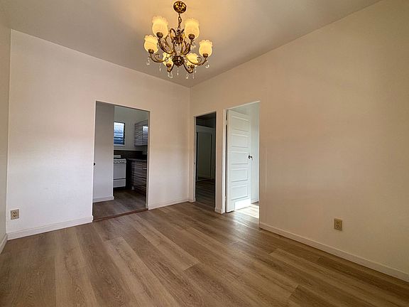 3rd image of 507 Hiram Ln #510-D