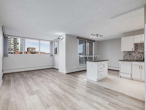 2nd image of 738 N 3rd Ave SW #417